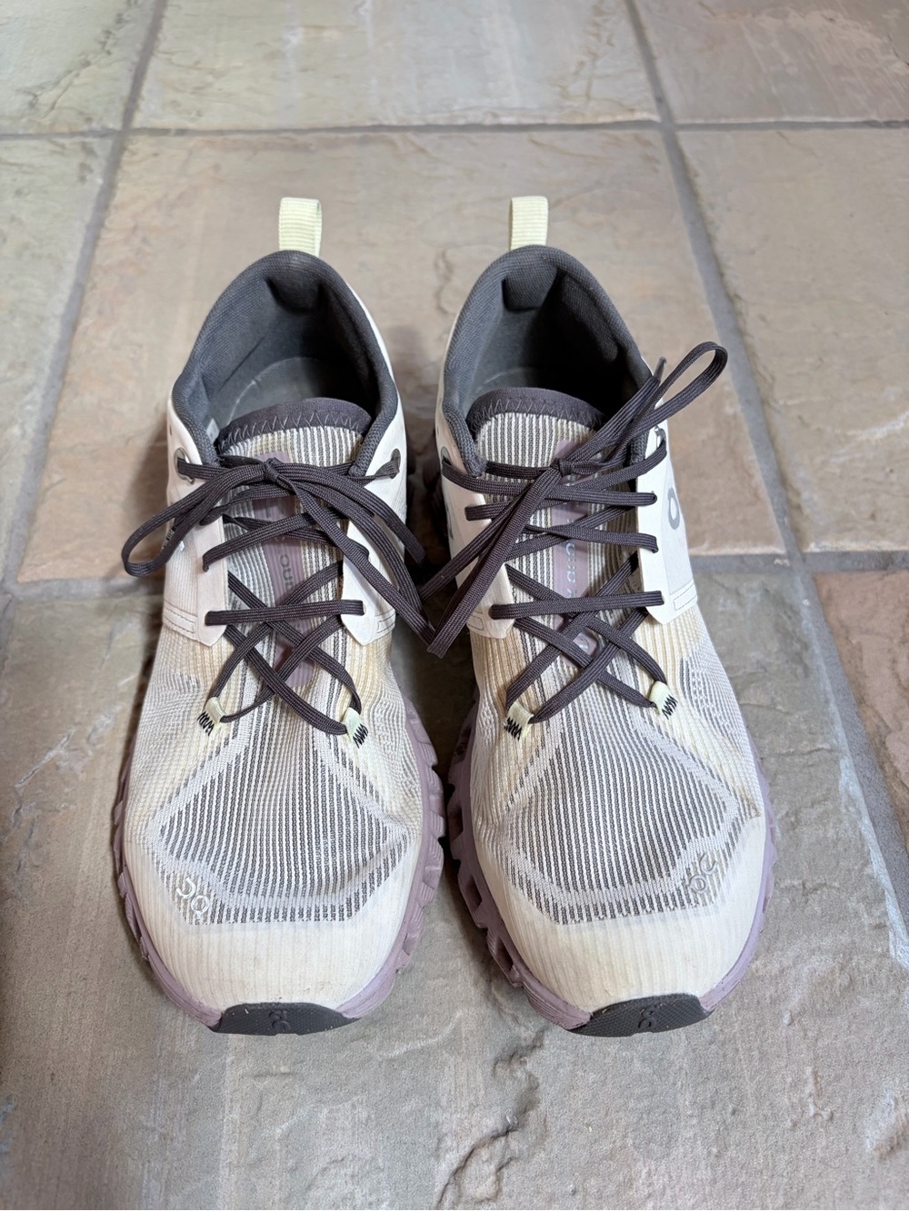 On Running Women's Athletic Lace-Up Running Shoes — Cream/Gray/Purple 6.5 - Picture 1 of 9